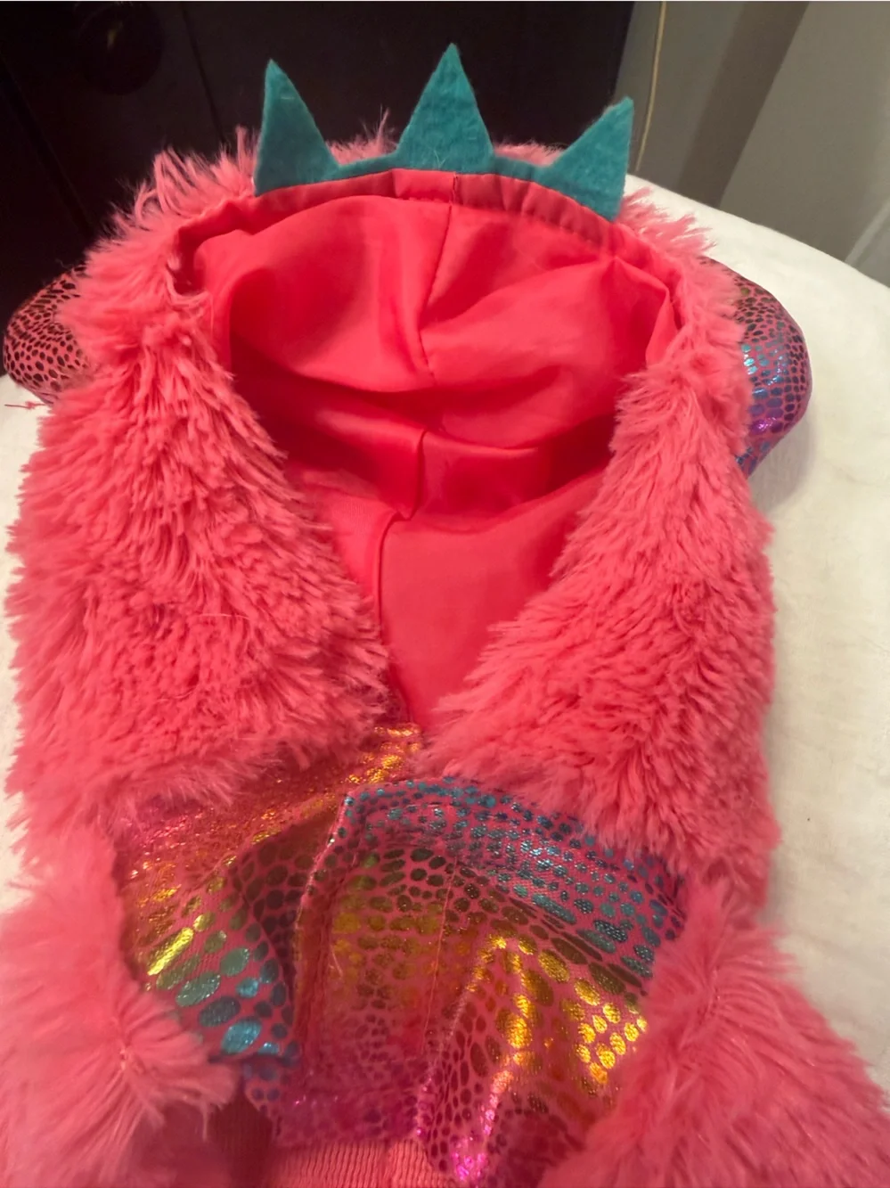 N/A pink furry